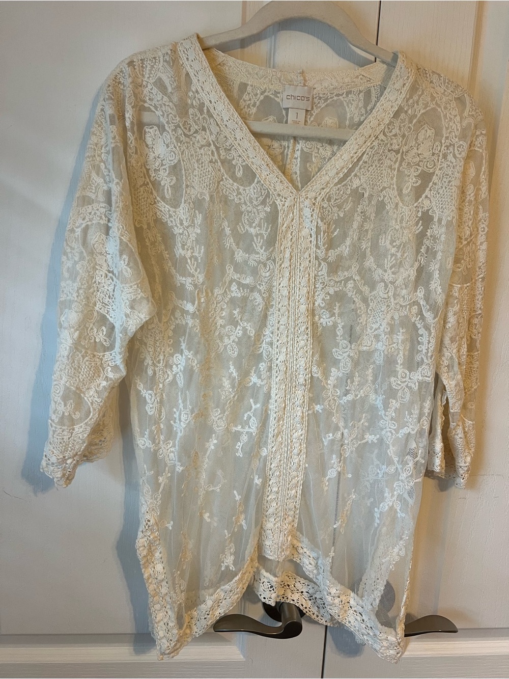 Vintage Chico's Cream Lace V-Neck Women's Top
